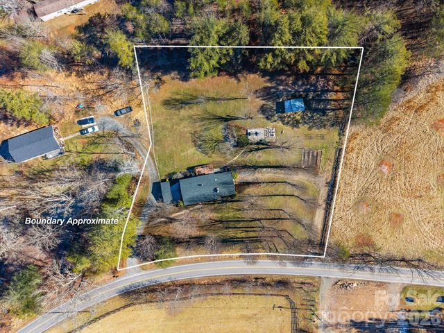 1348 Jenkins Valley Road, Alexander, NC 28701