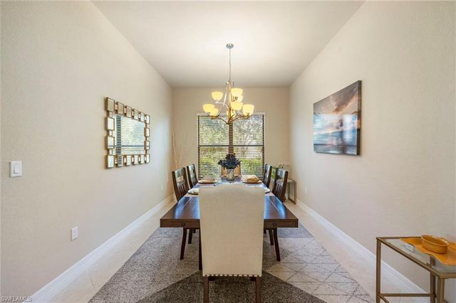 13315 Silktail DR, Naples, FL 34109