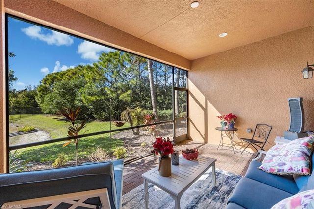 13315 Silktail DR, Naples, FL 34109