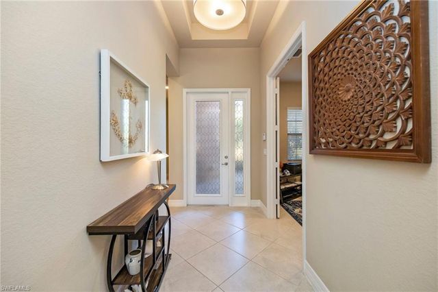 13315 Silktail DR, Naples, FL 34109