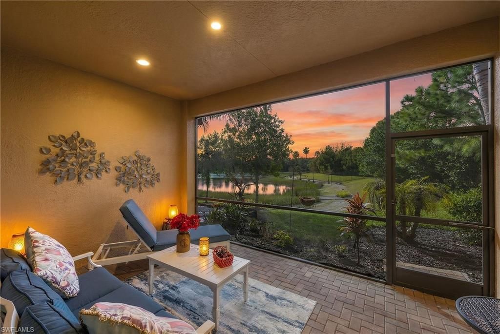 13315 Silktail DR, Naples, FL 34109