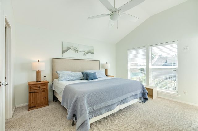 13827 Pirates Beach Boulevard, Galveston, TX 77554