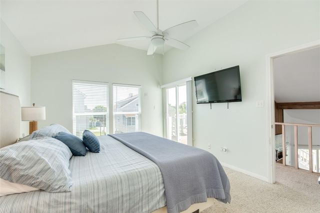 13827 Pirates Beach Boulevard, Galveston, TX 77554