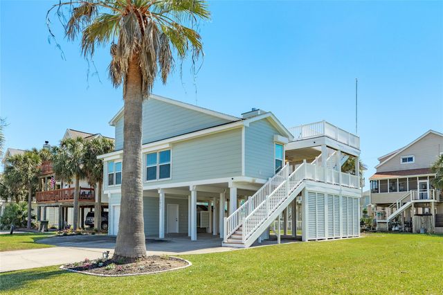13827 Pirates Beach Boulevard, Galveston, TX 77554