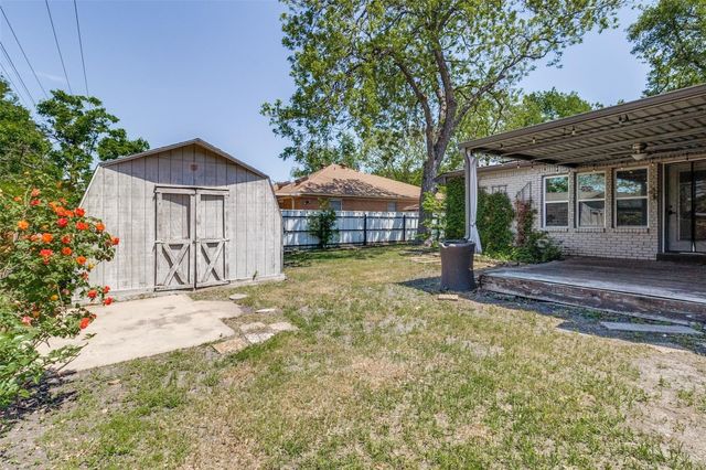 5131 Urban Crest Road, Dallas, TX 75227