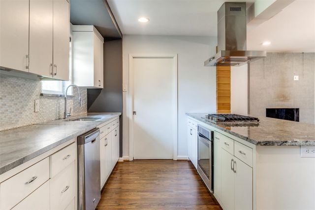 5131 Urban Crest Road, Dallas, TX 75227