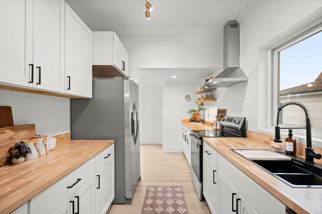 2023 E 5TH Ave, Spokane, WA 99202