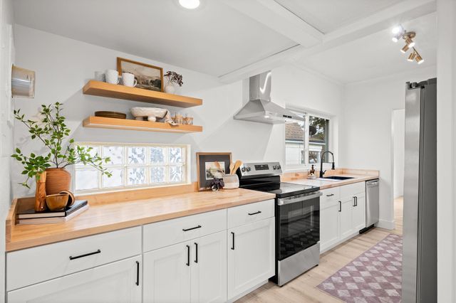 2023 E 5TH Ave, Spokane, WA 99202