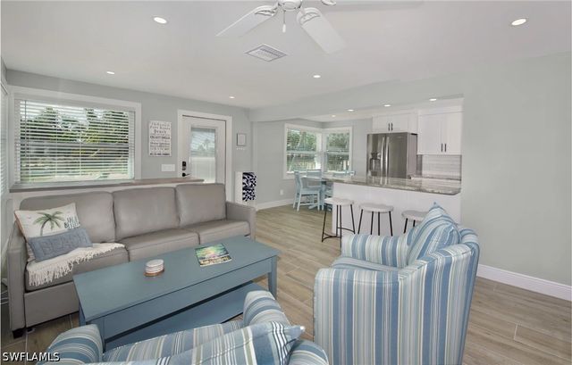 210 Dakota AVE, Fort Myers Beach, FL 33931
