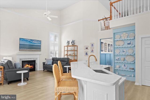 27 SYCAMORE ST, Ocean View, DE 19970