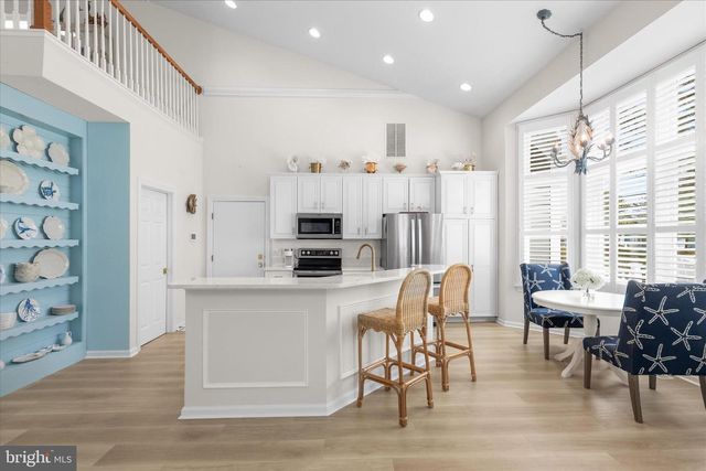 27 SYCAMORE ST, Ocean View, DE 19970