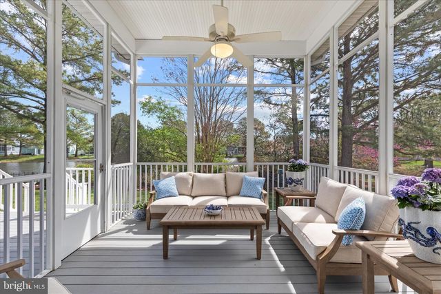 27 SYCAMORE ST, Ocean View, DE 19970