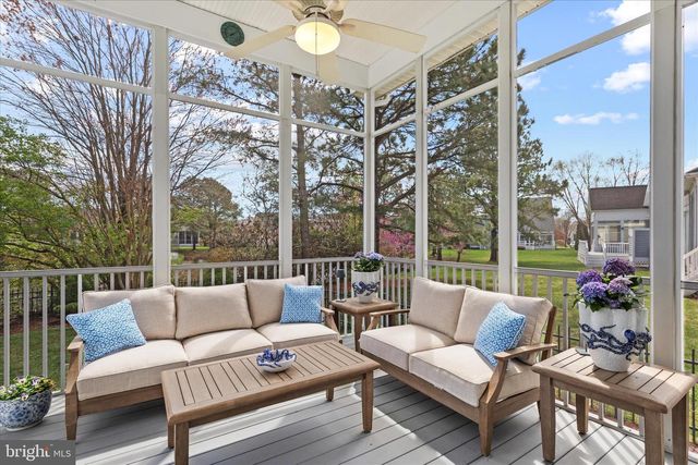 27 SYCAMORE ST, Ocean View, DE 19970