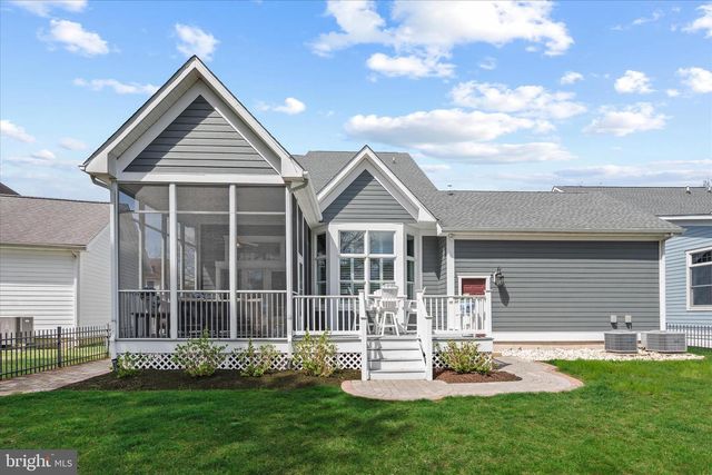 27 SYCAMORE ST, Ocean View, DE 19970