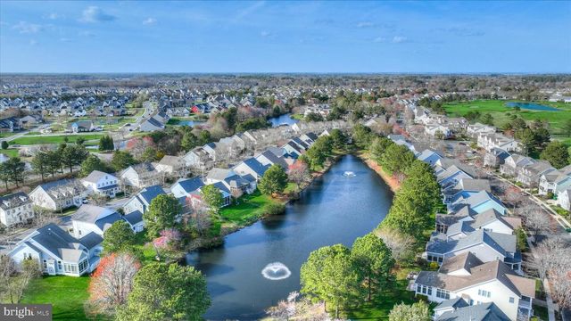 27 SYCAMORE ST, Ocean View, DE 19970