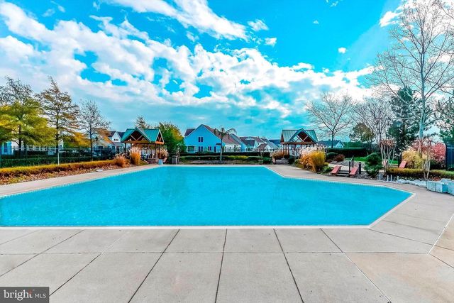 27 SYCAMORE ST, Ocean View, DE 19970