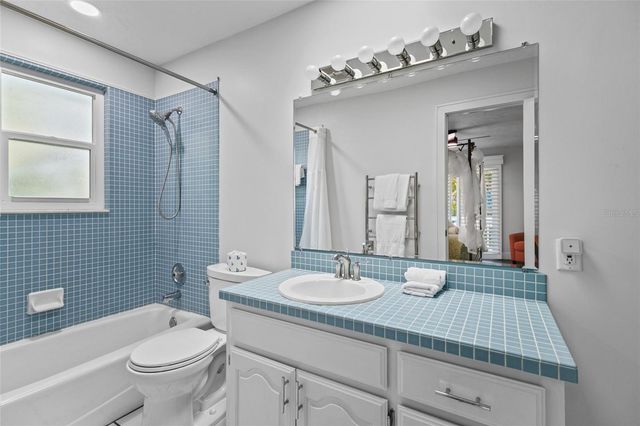 315 SPRING AVENUE, Anna Maria, FL 34216