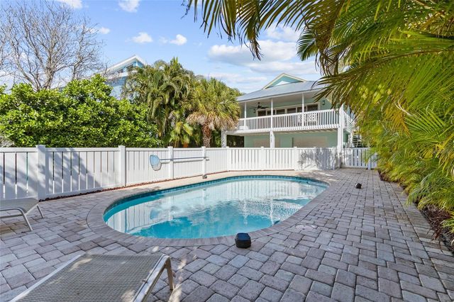 315 SPRING AVENUE, Anna Maria, FL 34216