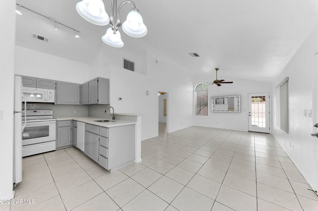 18823 N 33RD Drive, Phoenix, AZ 85027