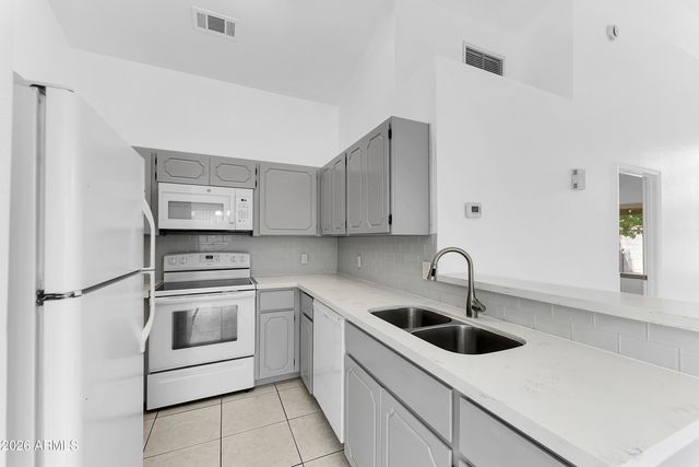 18823 N 33RD Drive, Phoenix, AZ 85027