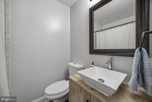 7110 MARBURY CT, District Heights, MD 20747