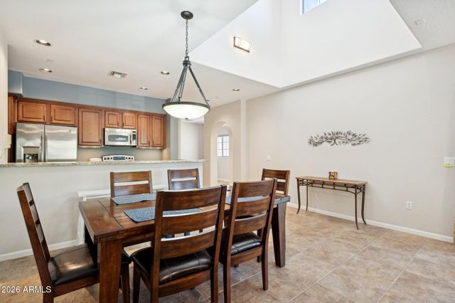 3935 E ROUGH RIDER Road 1172, Phoenix, AZ 85050