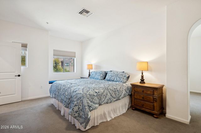 3935 E ROUGH RIDER Road 1172, Phoenix, AZ 85050