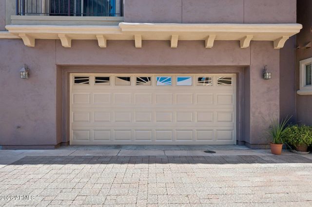 3935 E ROUGH RIDER Road 1172, Phoenix, AZ 85050