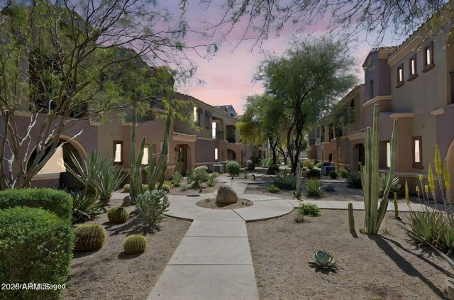 3935 E ROUGH RIDER Road 1172, Phoenix, AZ 85050