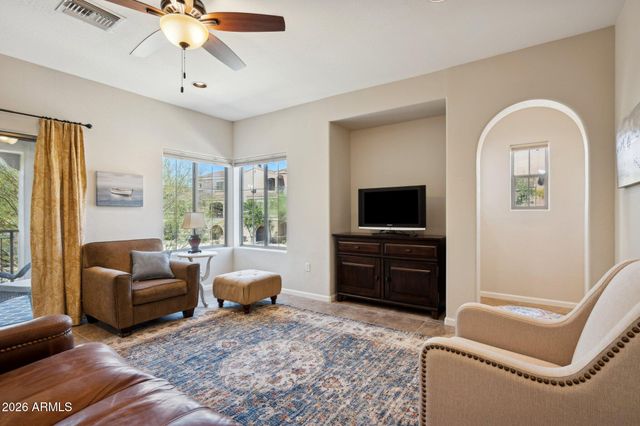 3935 E ROUGH RIDER Road 1172, Phoenix, AZ 85050