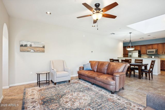 3935 E ROUGH RIDER Road 1172, Phoenix, AZ 85050