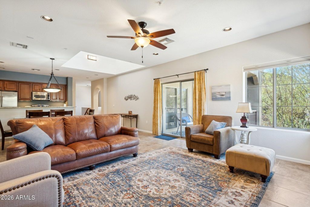 3935 E ROUGH RIDER Road 1172, Phoenix, AZ 85050