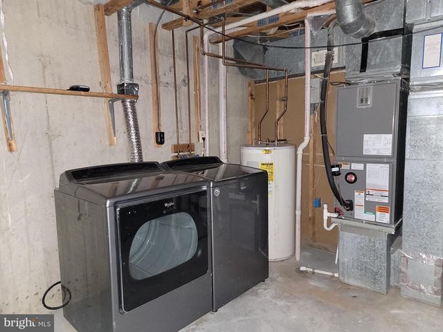 7370 STREAM WAY, Springfield, VA 22152