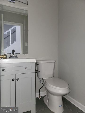 7370 STREAM WAY, Springfield, VA 22152