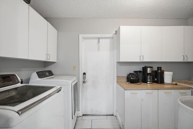 1301 SW 75th Avenue, North Lauderdale, FL 33068