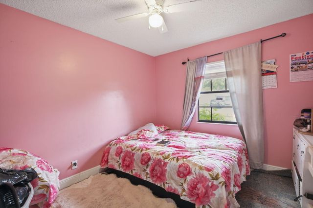 1301 SW 75th Avenue, North Lauderdale, FL 33068