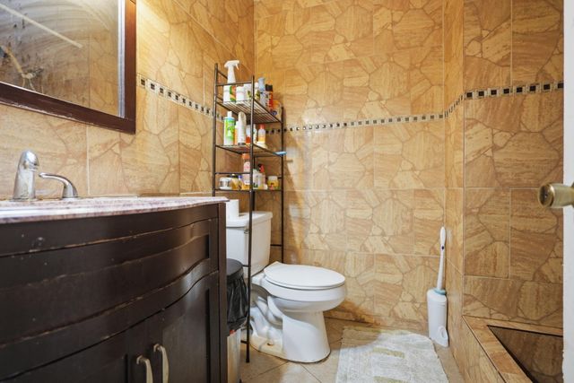 1301 SW 75th Avenue, North Lauderdale, FL 33068