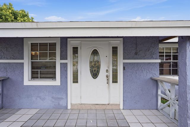 1301 SW 75th Avenue, North Lauderdale, FL 33068