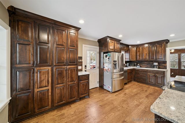 2720 E 22nd Street, Tulsa, OK 74114