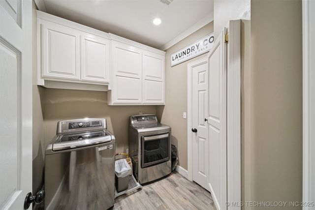 2720 E 22nd Street, Tulsa, OK 74114