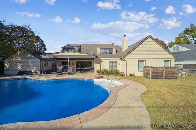 2720 E 22nd Street, Tulsa, OK 74114