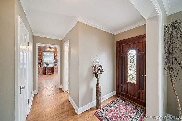 2720 E 22nd Street, Tulsa, OK 74114