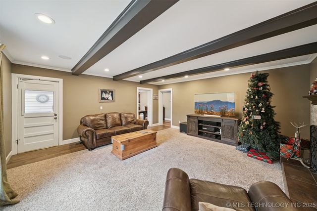 2720 E 22nd Street, Tulsa, OK 74114