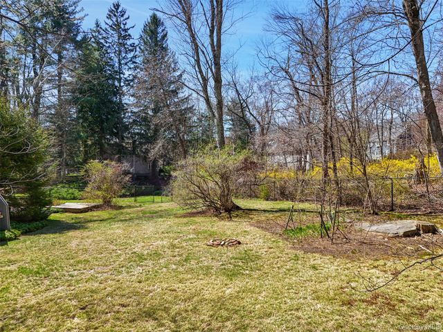 182 Smith Ridge Road, South Salem, NY 10590
