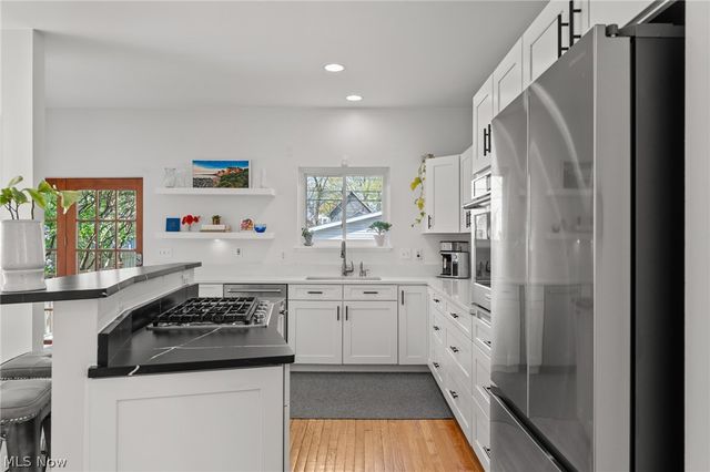 1830 W 50th Street, Cleveland, OH 44102