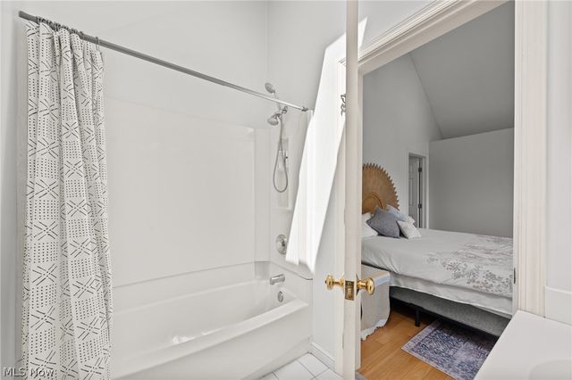 1830 W 50th Street, Cleveland, OH 44102