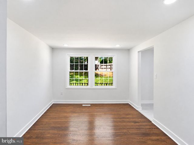 4725 LAVINGTON PL, Nottingham, MD 21236