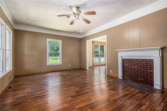 144 Burnt Hickory SE Road, Cartersville, GA 30120
