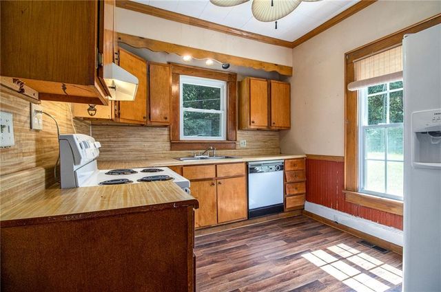 144 Burnt Hickory SE Road, Cartersville, GA 30120