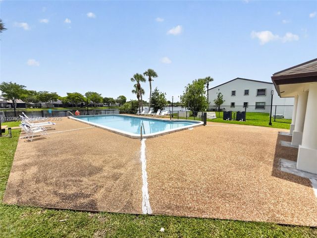 11358 Taft St 11358, Pembroke Pines, FL 33026